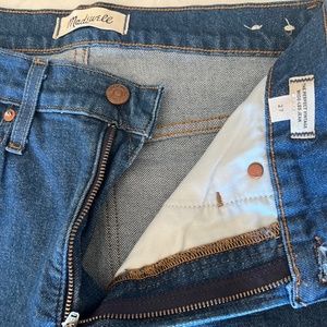 The Perfect Vintage Wide-Leg Jean SZ 27
